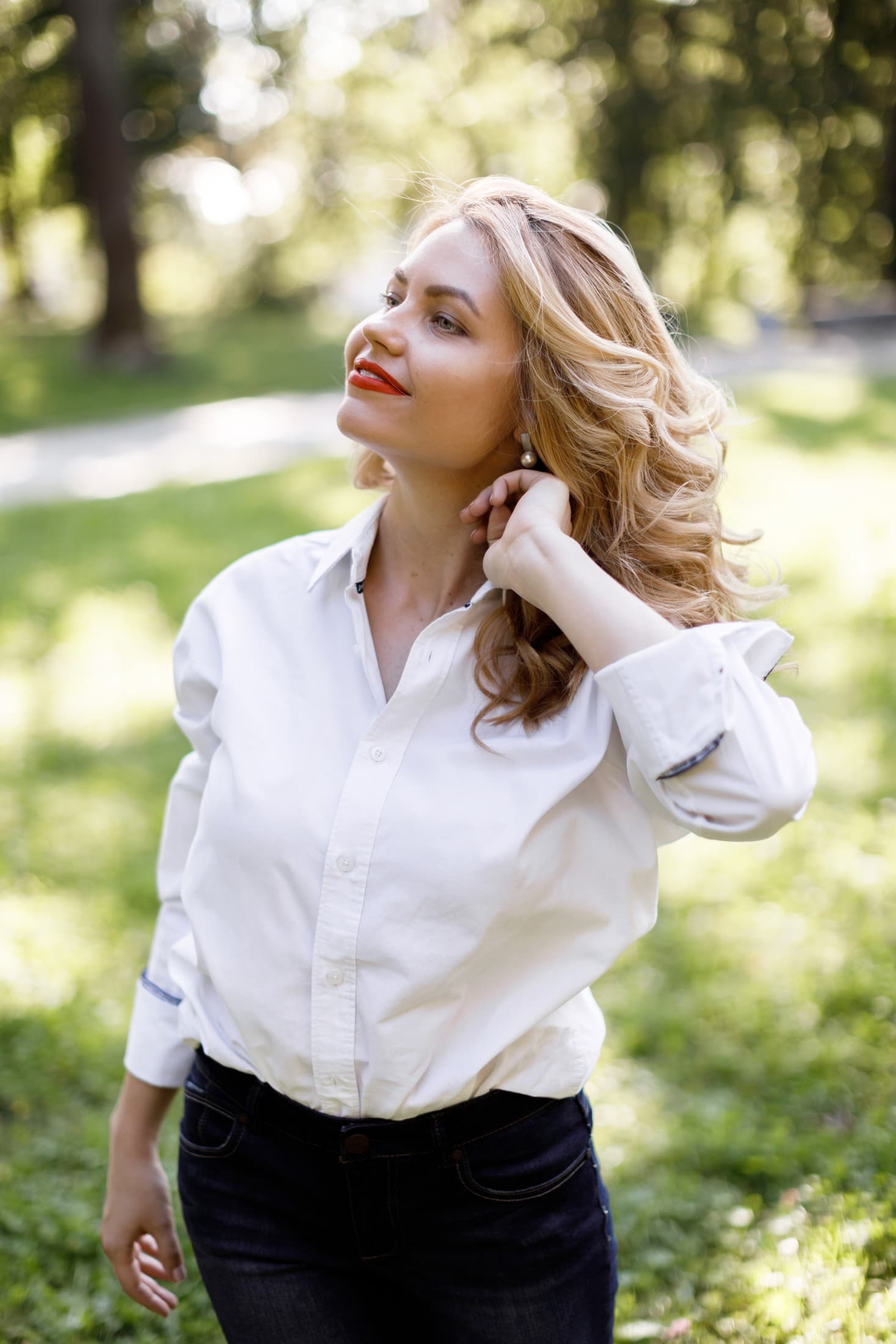 Portrait of Olga Buynova in a warm natural atmosphere